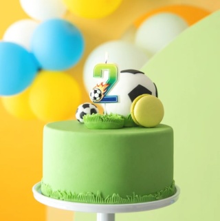 PartyPal Świeczka na tort piłka nożna Football cyfra 2