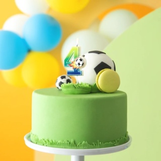 PartyPal Świeczka na tort piłka nożna Football cyfra 4