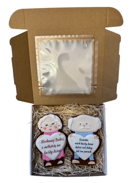 Piernik Dzień Babci i Dziadka z drukowanymi życzeniami. Prezent